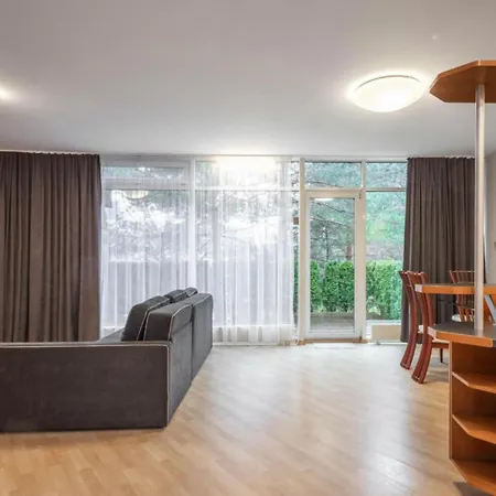 Apartamentai Netoli Juros * Паланга