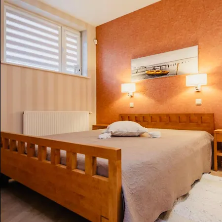 Apartamentai Netoli Juros *